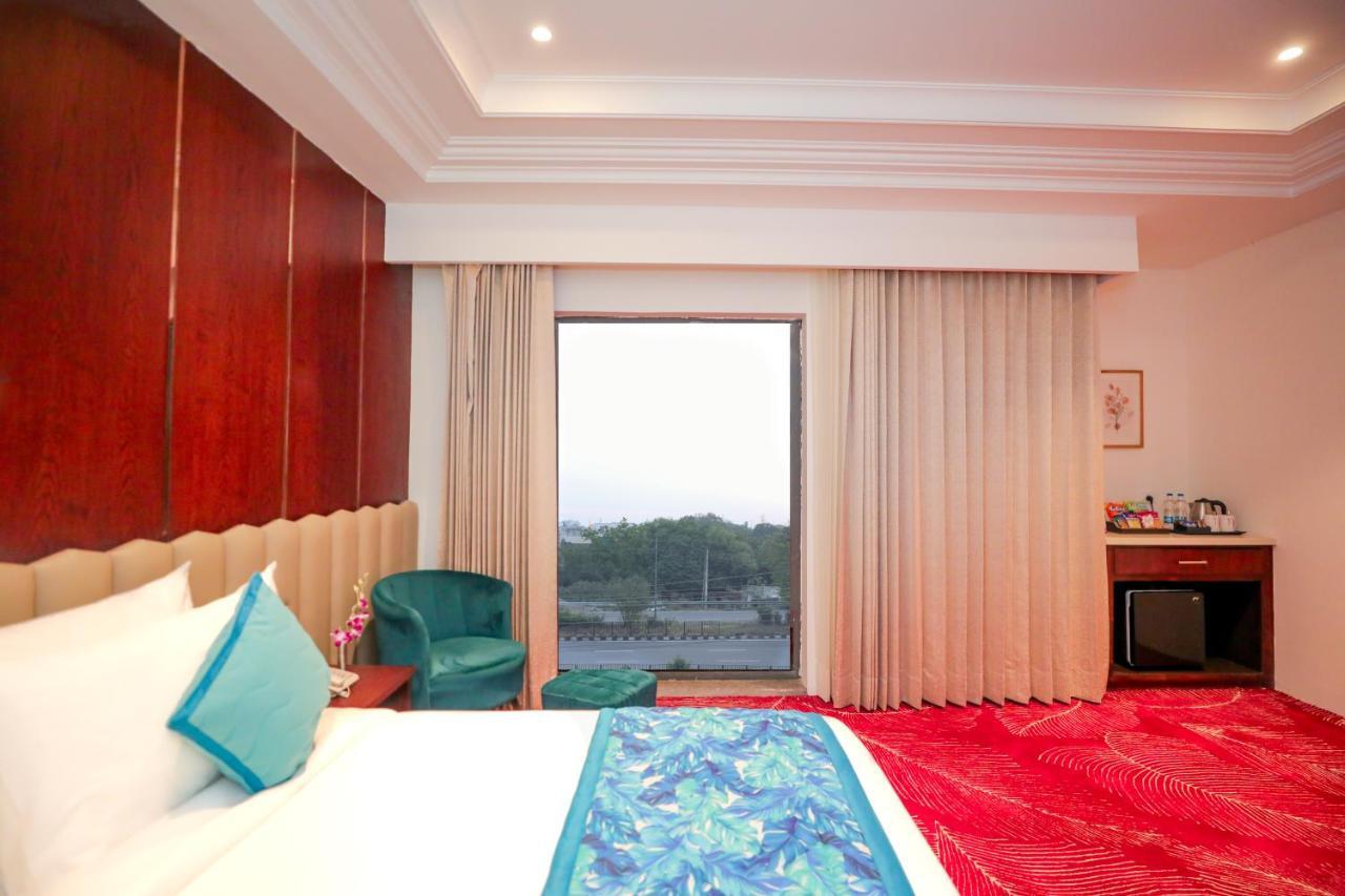 Regenta Place Phagwara By Royal Orchid Hotels Limited Exteriér fotografie