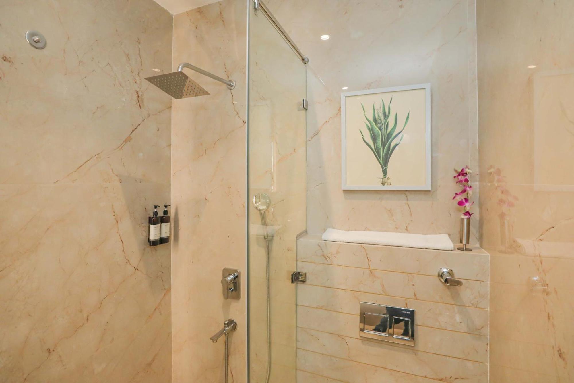 Regenta Place Phagwara By Royal Orchid Hotels Limited Exteriér fotografie