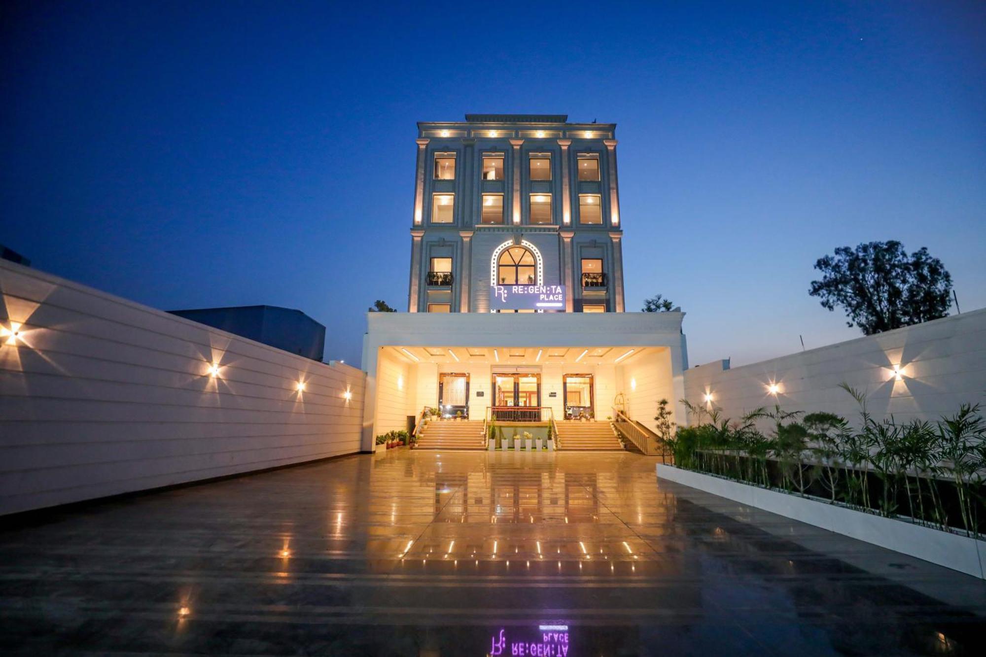 Regenta Place Phagwara By Royal Orchid Hotels Limited Exteriér fotografie