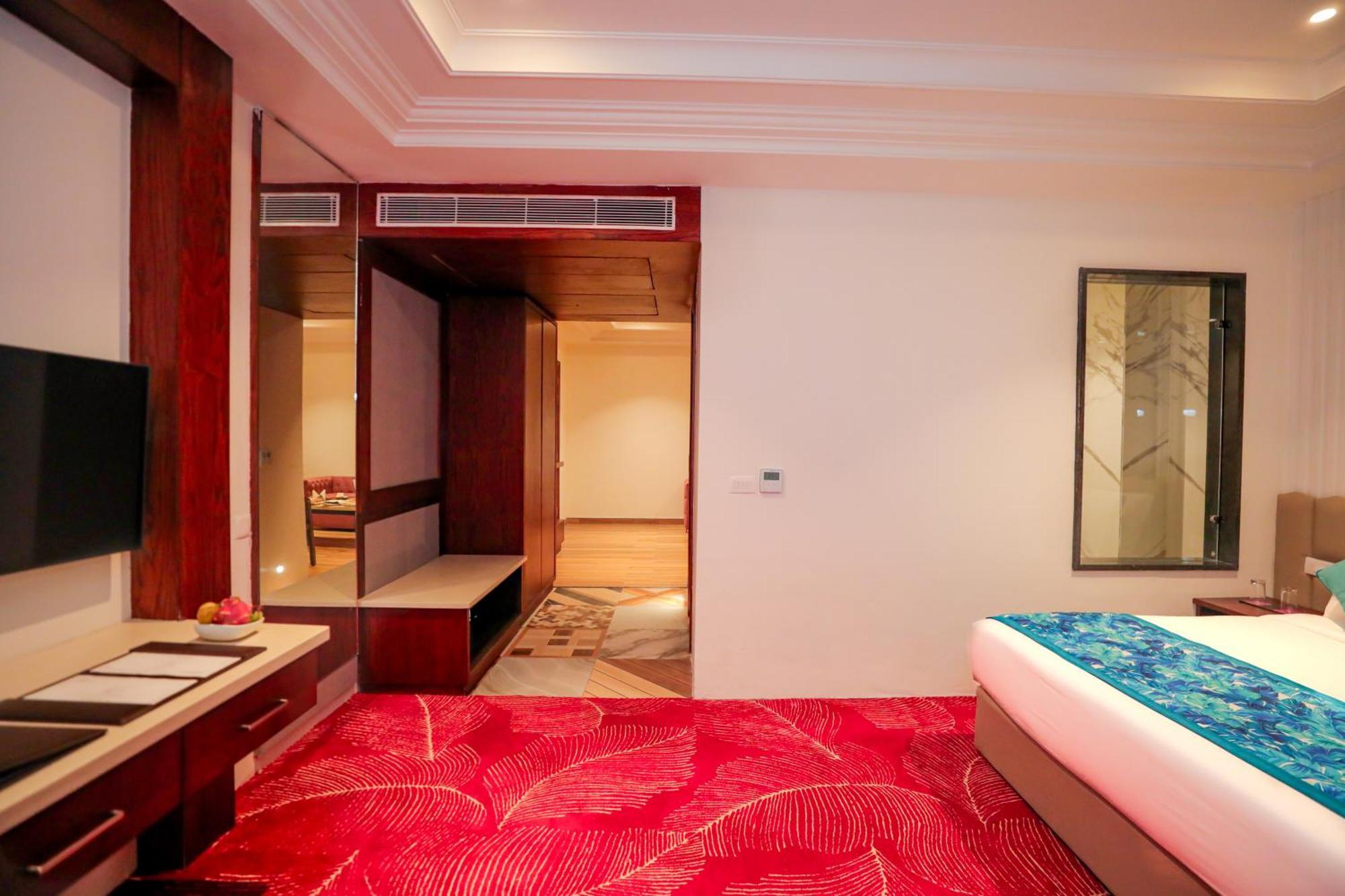 Regenta Place Phagwara By Royal Orchid Hotels Limited Exteriér fotografie